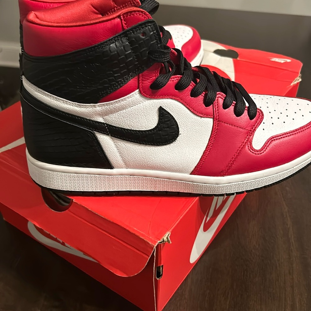 Men’s Nike Dunks